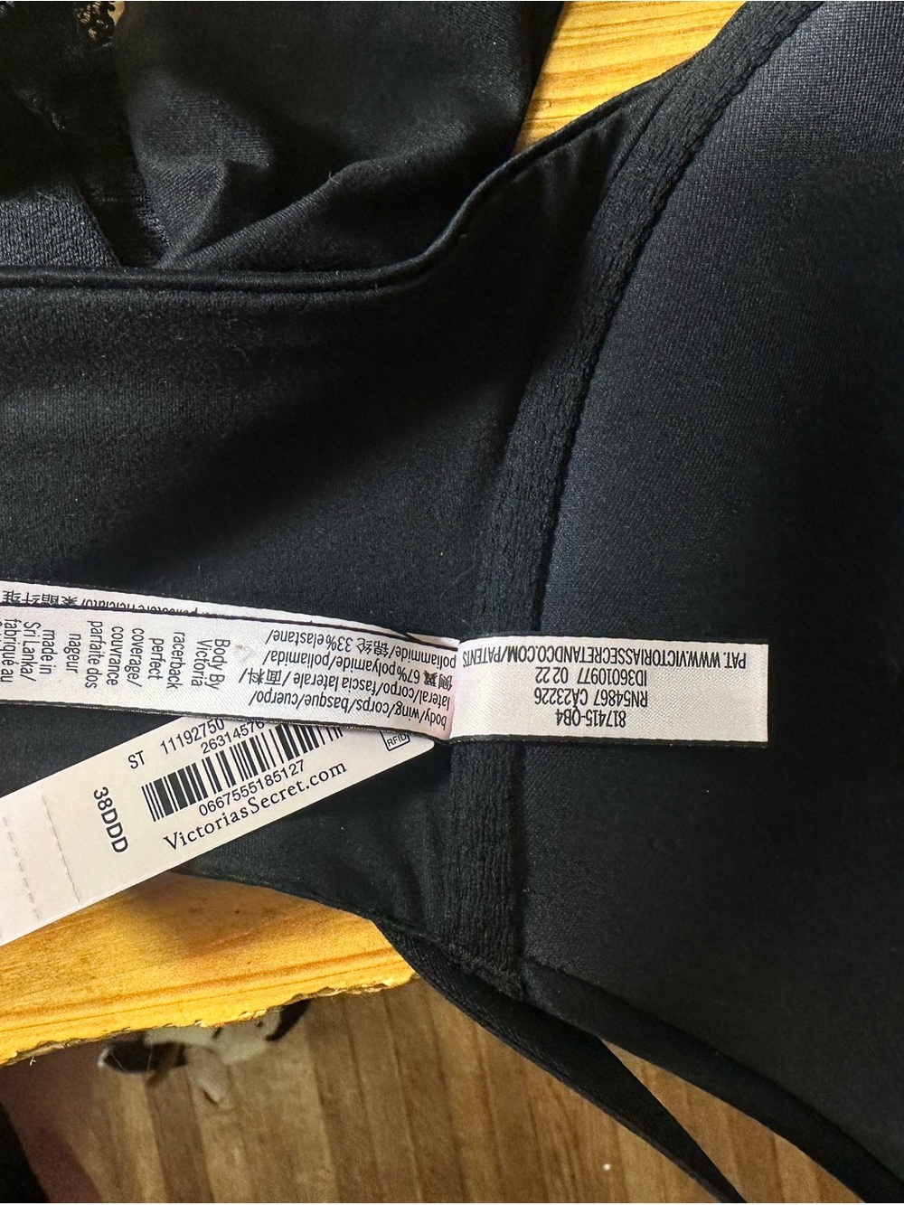 Victoria’s Secret Body by Victoria 38DDD Full Coverage Bra Black Lace Back NWT - Picture 11 of 11